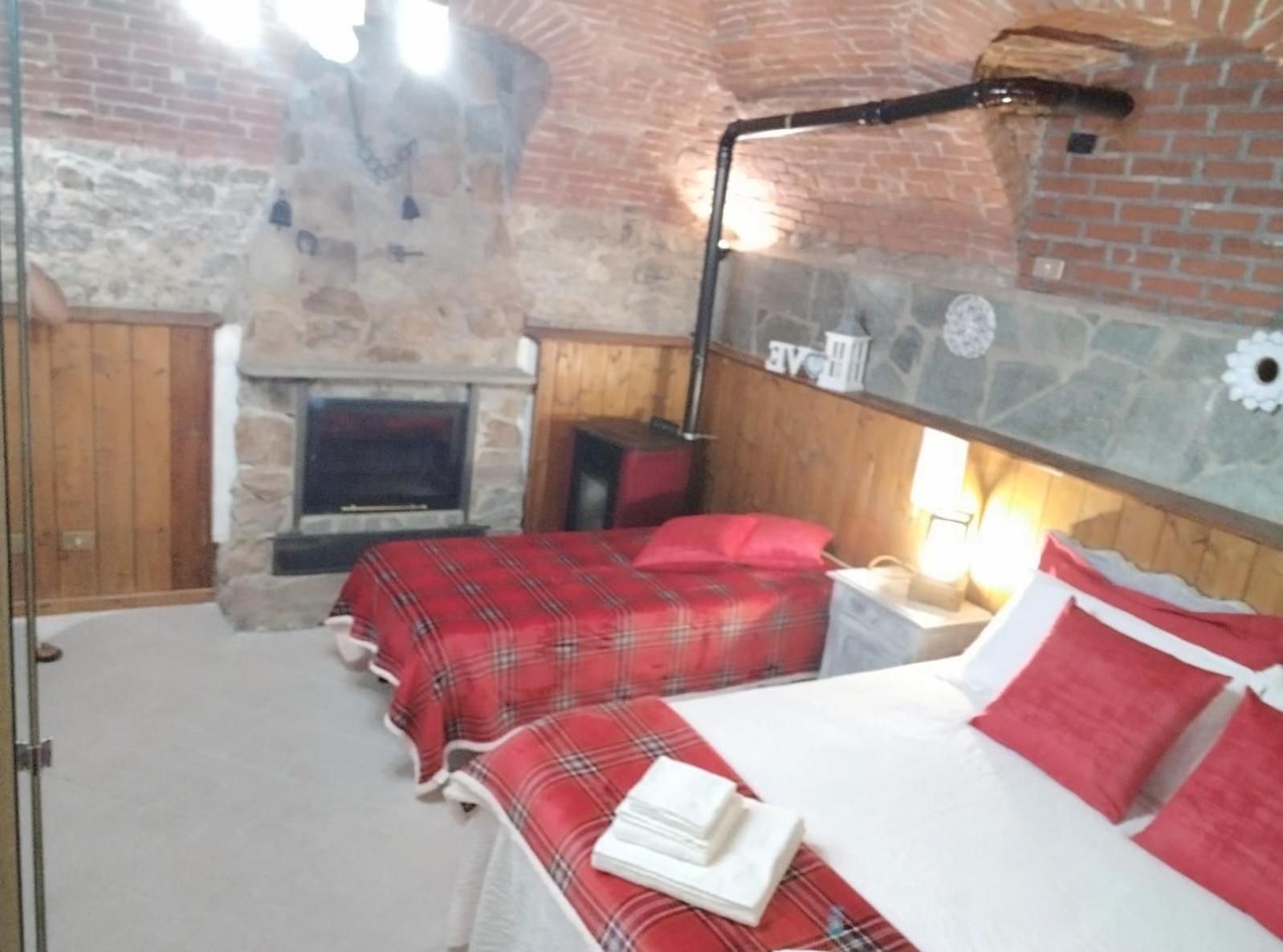 La Ghita Bed & Breakfast Sparone Екстериор снимка
